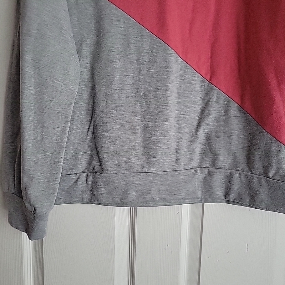 Steve Madden and Lightweight Sweatshirt - Picture 7 of 11